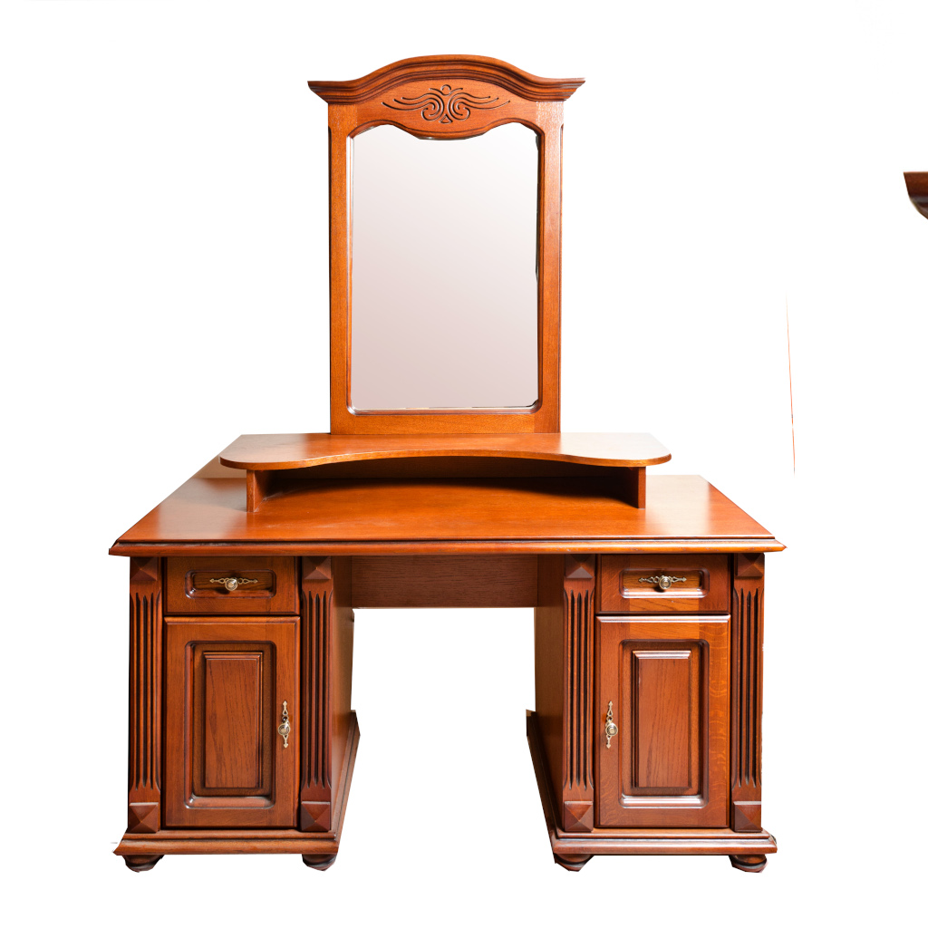 Elizabeth_dressingtable_1